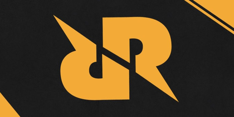 Sejarah Singkat Raja Esports Rex Regum Qeon