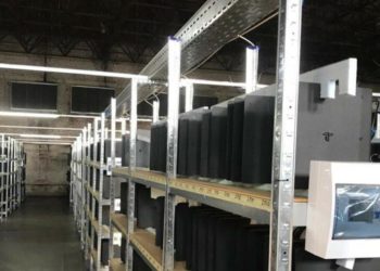 Penambang uang kripto ilegal di Ukraina telah ditangkap, mining menggunakan ribuan PS4.
