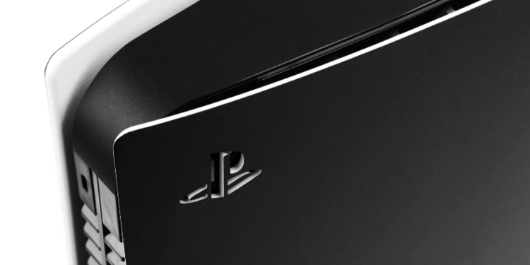 Dbrand yang merupakan pembuat plate custom PS5 tidak terima hingga memberikan ejekan parah karena mendapat tuntutan dari Sony