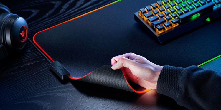 Razer Resmi Luncurkan Mousepad Gaming Strider Chroma dan Goliathus Chroma 3XL