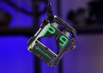 GravaStar Sirius Pro adalah earbuds mutakhir yang mampu memanjakan pengguna untuk musik, menonton film, bahkan juga bermain game.
