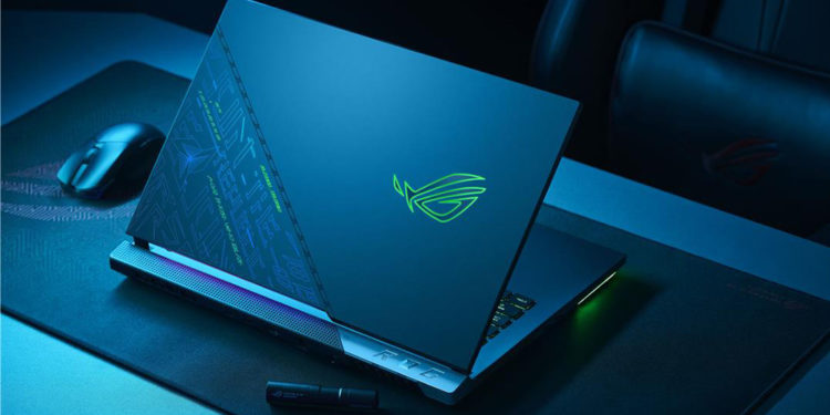 ASUS resmi memperkenalkan ROG Strix SCAR 17 Special Edition (G733C), yang diklaim laptop gaming paling powerful di dunia.