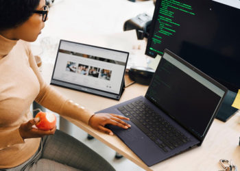 ASUS memperkenalkan ExpertBook B1 (B1400) di Indonesia, sebuah laptop yang dirancang untuk berbagai kebutuhan bekerja dan sehari-hari.