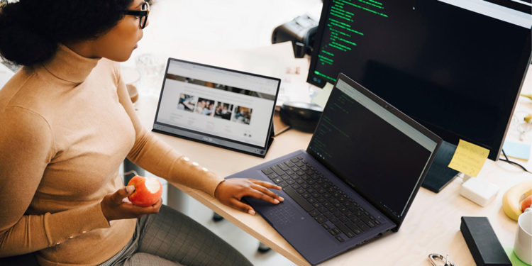 ASUS memperkenalkan ExpertBook B1 (B1400) di Indonesia, sebuah laptop yang dirancang untuk berbagai kebutuhan bekerja dan sehari-hari.