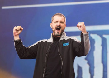 Chris Metzen kembali ke Blizzard sebagai Creative Advisor dimana tugas awalnya akan berfokus pada proyek World of Warcraft.