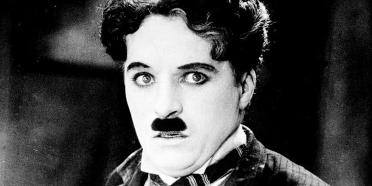 B Df’Rent Games mendapat lisensi eksklusif untuk membuat game Charlie Chaplin dengan syarat harus memiliki unsur narasi yang kental