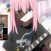 Gitar yang digunakan oleh Bocchi adalah Gibson Les Paul 68 Custom Epiphone dan sudah mulai dijual miring oleh para otaku yang menyerah.
