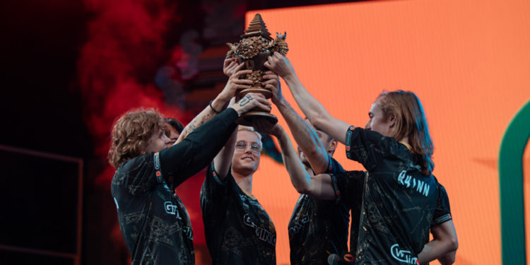 Gaimin Gladiator sukses menyabet juara di Bali Major DOTA 2 setelah mengalahkan Team Liquid. Mereka berhak bawa pulang 3 miliar rupiah.