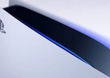 Kalian bisa melihat sendiri bagaimana foto dan video yang bocor yang menegaskan bagaimana desain PS5 Slim tidak akan benar-benar ramping.