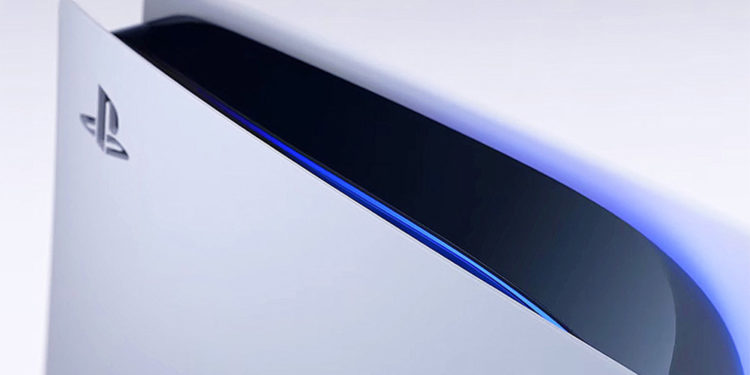 Kalian bisa melihat sendiri bagaimana foto dan video yang bocor yang menegaskan bagaimana desain PS5 Slim tidak akan benar-benar ramping.