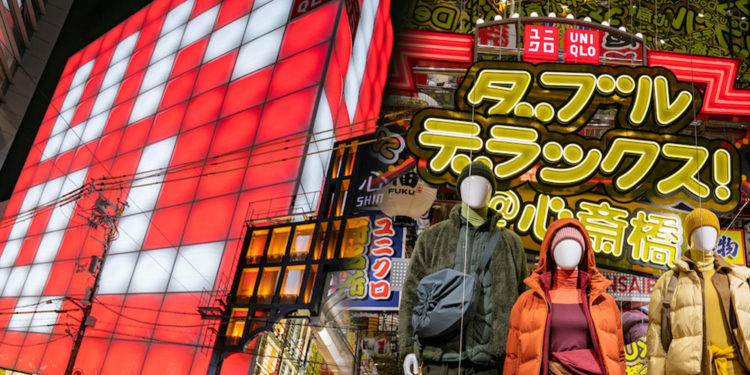Cabang toko apparel besar UNIQLO SHINSAIBASHI akhirnya sudah diresmikan sejak 23 November lalu