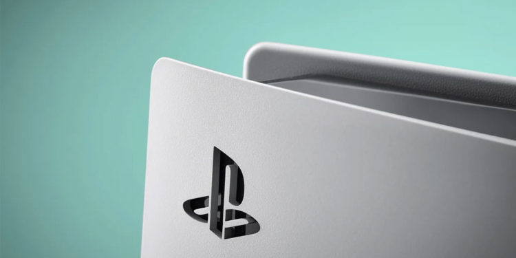 Spesifikasi dari PlayStation 5 Pro awalnya bocor dari YouTuber - Moore's Law Is Dead dan akhirnya di konfirmasi oleh Tom Henderson.