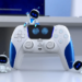 Rilisnya ASTRO BOT nanti juga akan dibarengi dengan pemasaran kontroler edisi terbatas yang hadir dengan desain keren