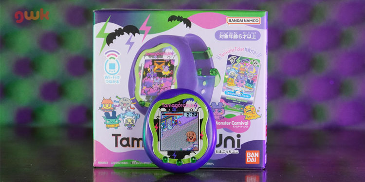Kebetulan kami mendapatkan kesempatan untuk nyobain dan review Tamagotchi Uni Monster Carnival melalui artikel ini.