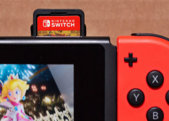 Ternyata, kaset fisik edisi ini tidak berisi versi lengkap game untuk Switch 2, melainkan hanya kode unduh untuk upgrade.
