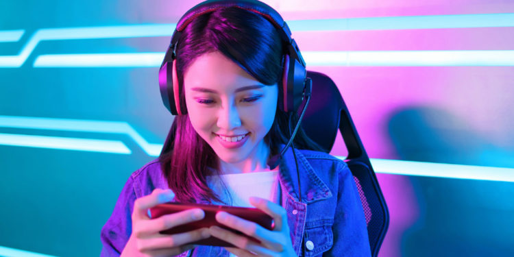 Gen Z di Jepang sekarang kelihatan makin jarang main dan ngeluarin uang buat game. Fenomena ini mirip sama yang lagi terjadi di Amerika.