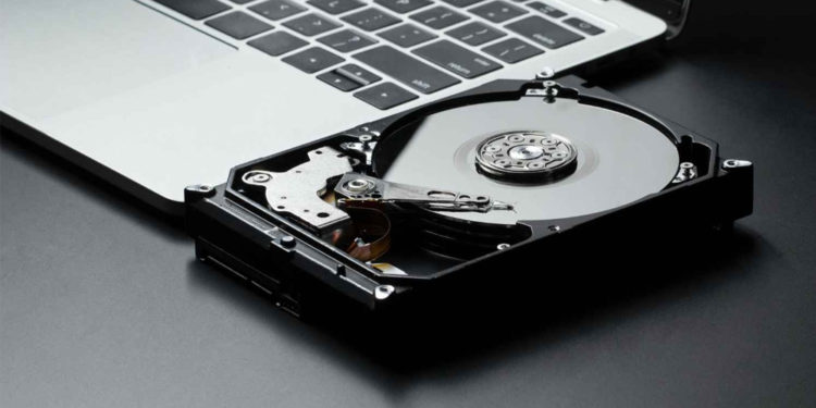 Harga hard disk drive atau HDD dilaporkan sedang naik paling cepat dalam beberapa tahun terakhir. Diduga karena AI juga.