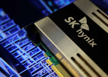 CEO SK Hynix, Kwak Noh-jung, memprediksi industri chip memori seperti RAM bakal menghadapi krisis pasokan paling parah pada 2027.