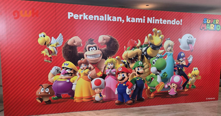 Kabar bagus buat gamer Indonesia, terutama yang selama ini cuma bisa membeli produk Nintendo karena seakrang udah resmi.