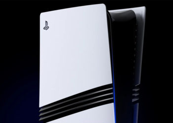 Minami Hase, menanyakan apakah keputusan Sony bisa membuat PlayStation kehilangan identitasnya dan menjadi terlalu mirip dengan PC.